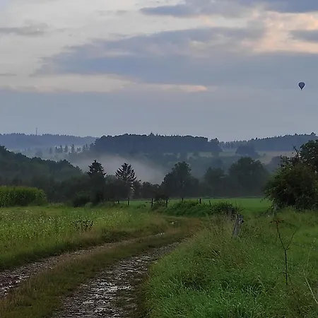 Nocleg ze śniadaniem La Maison Vienvenue - Bike, Hike And Meet Alike
