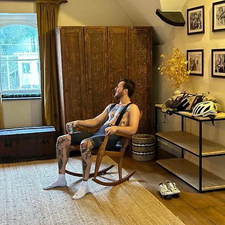 La Maison Vienvenue - Bike, Hike And Meet Alike Bed & Breakfast Anthisnes