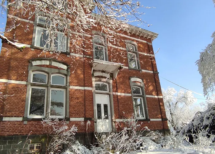 Bed & Breakfast La Maison Vienvenue - Bike, Hike And Meet Alike