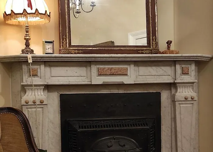 Bed & Breakfast La Maison Vienvenue - Bike, Hike And Meet Alike